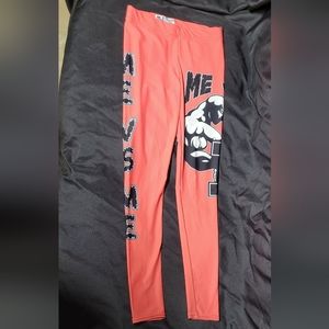 Me vs me leggings
